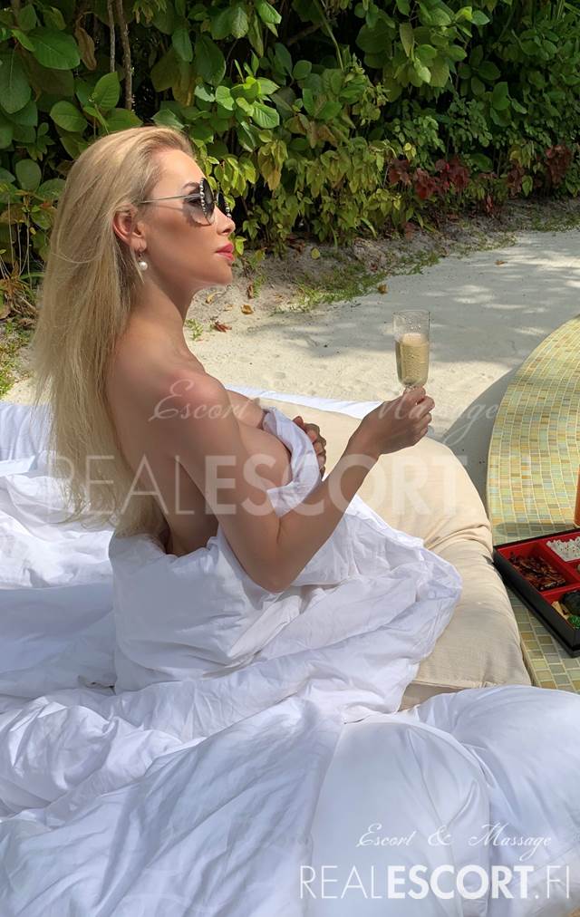 ♥️♥️♥️ Adriana ♥️♥️♥️
